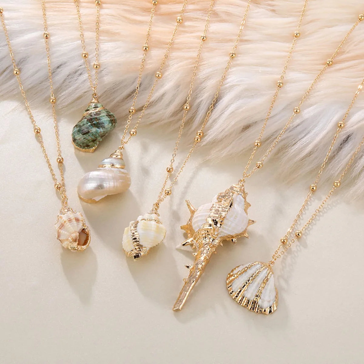 Ocean Shell Pendant Necklace