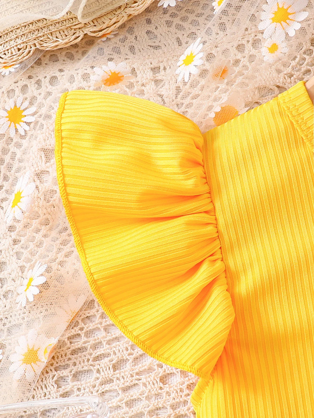 Yellow Sunflower Lively and Cute Little Girl Casual Dress Summer Thin Style, Toddler Girl Flutter Sleeve Round Neck Bow Tie Waist Dress Summer Breathable Children's Outing Holiday Party Gift Vacation Fashion Sweet Lady Style