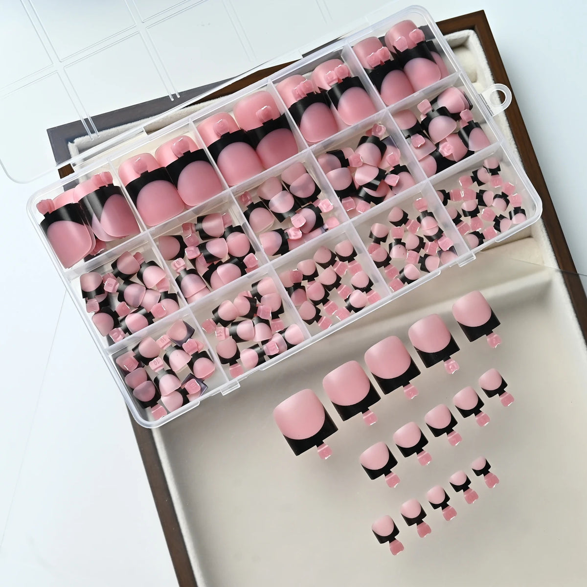 150Pcs Pink White French Press On Toenails 15-Sizes Short Square Fake Toe Nails White Edge Design Wearable False Foot Nail Tips