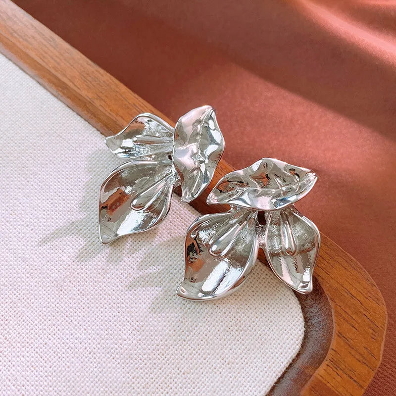 Personalized Design Irregular Geometric Leaf Stud Earrings Punk Golden Metal Female Earring Carnival Banquet Festival Jewelry